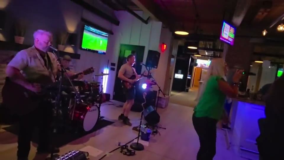 Full band, more energy